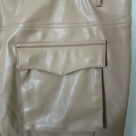 Guapi dead or alive faux leather pants neutral cargo size 40x30 - Picture 3 of 8